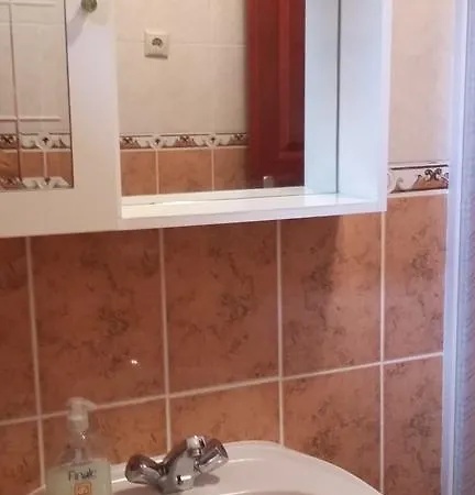 Apartament Szandra Apartman *